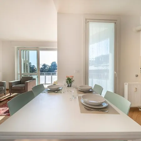 아파트 Guesthost -